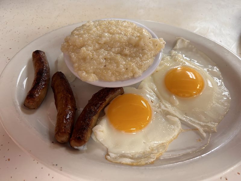 Dora Cafe food