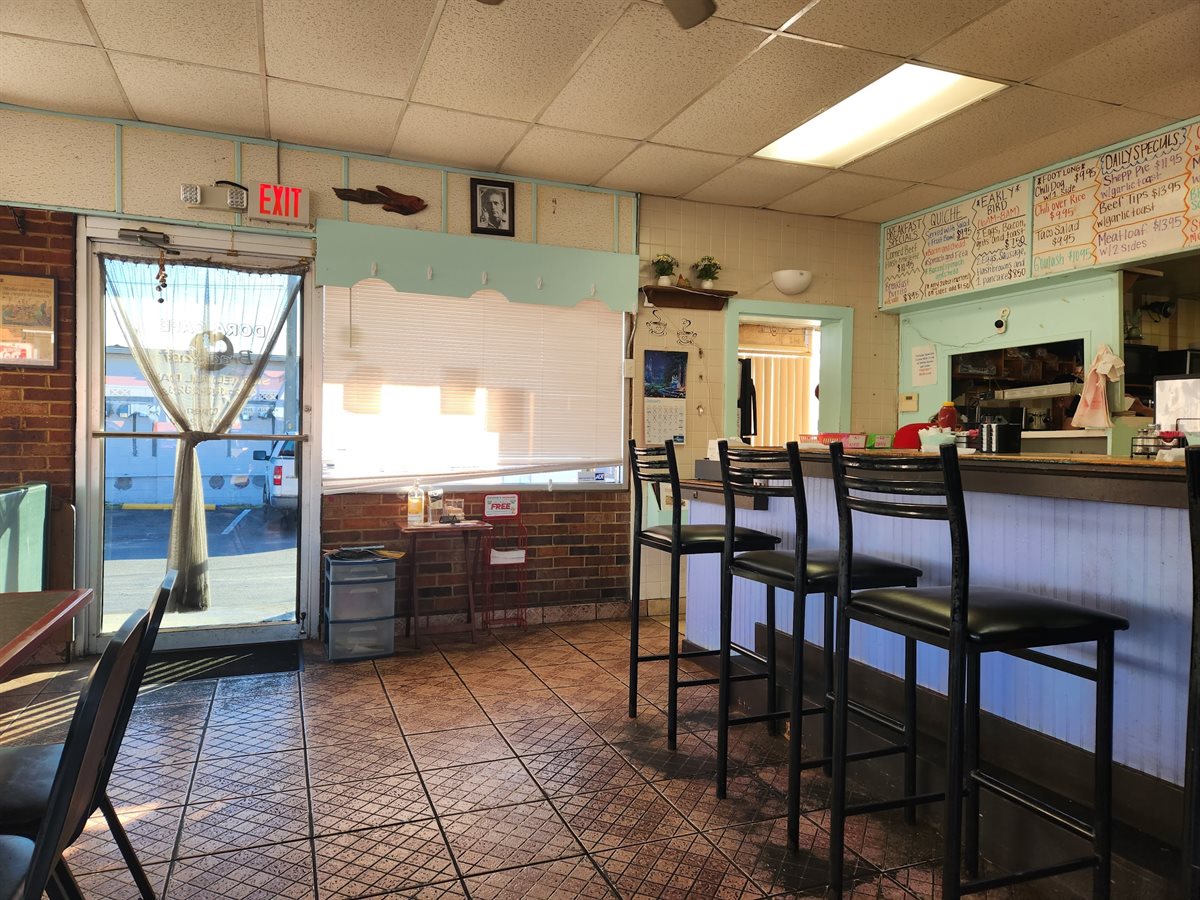 Dora Cafe